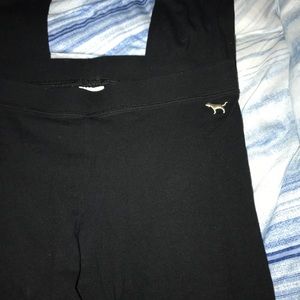 EUC Pink leggings 😍😍